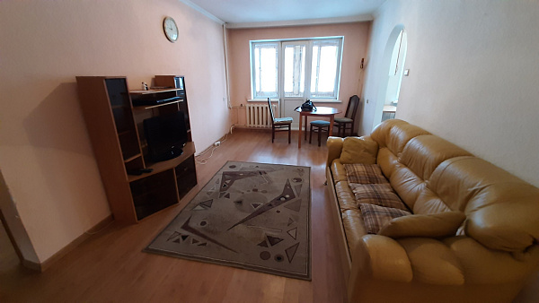 Снять 2-к квартиру, 48 кв.м., улица Сибиряков-Гвардейцев, 334