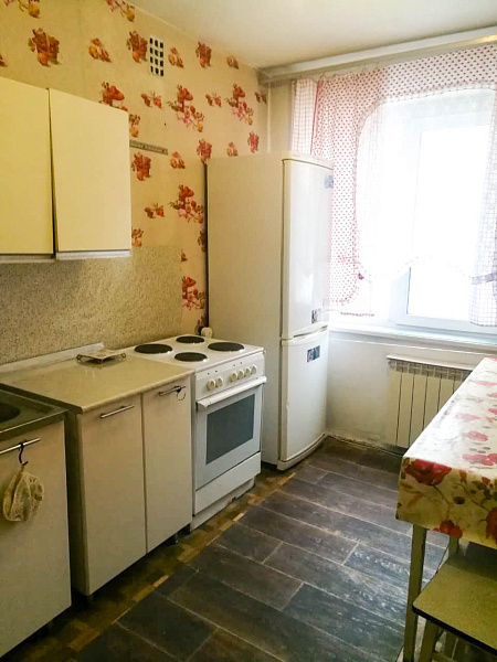 Снять 3-к квартиру, 65 кв.м.